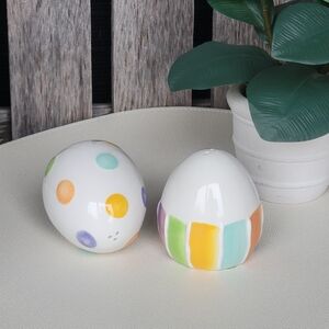 Striped and Dotted Egg Shaped Shakers - GANZ